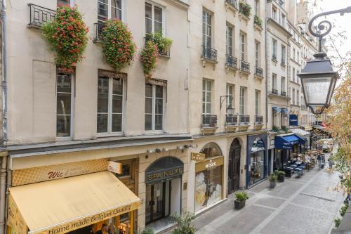 Charming flat, center of Paris photo 12