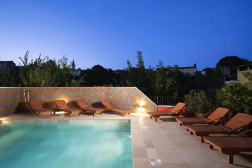 Gallery image of Luxury Villa Casa Nova with wellness and game room in Bale