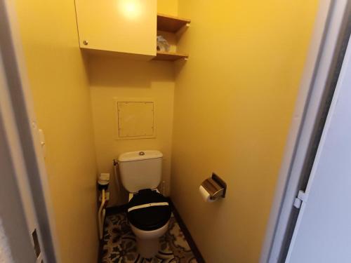 Et badeværelse på Résidence Chalmettes - Studio 4 pers. - Skis aux pieds MAE-8764