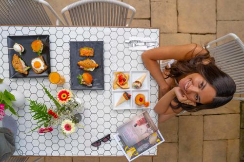 Đồ ăn tại/gần khách sạn