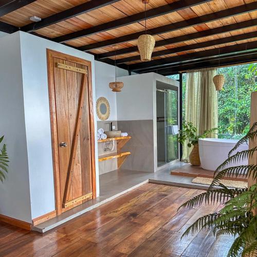 Φωτογραφία από το άλμπουμ του Suite Lodge En La Amazonía Con Actividades, Suite Kilo σε Mera