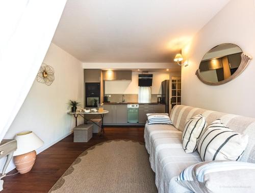 Saint Raphael appartement 4 étoiles neuf en rez de jardin privatif
