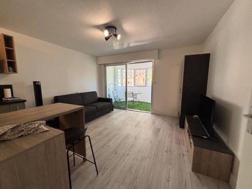 Charmant Studio à Saint Raphael - Centre Ville