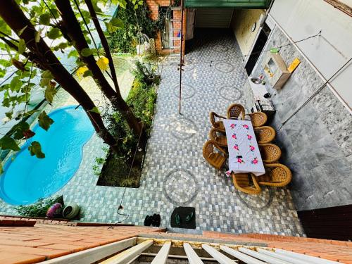 Kolam renang di atau dekat dengan Duplex80A
