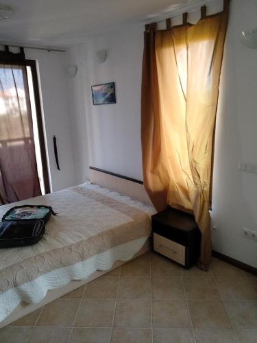 Postel nebo postele na pokoji v ubytování Oasis Resort&Spa Lozenets Studio 1-2