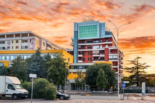 Meridian Luxury Apartments