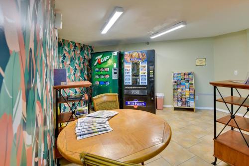Perpustakaan di apartmen