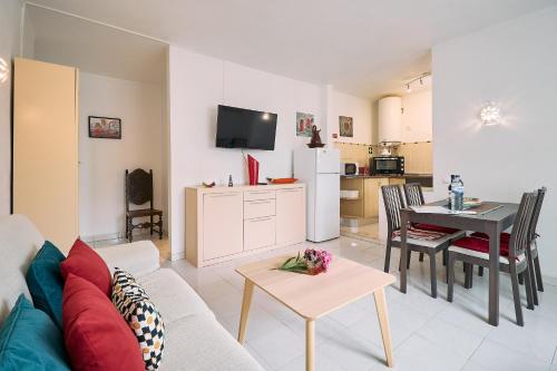 Apartment Al Gharb