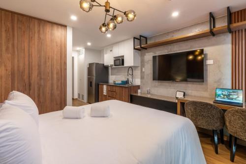 Μια τηλεόραση ή/και κέντρο ψυχαγωγίας στο Orum Loft by Geko