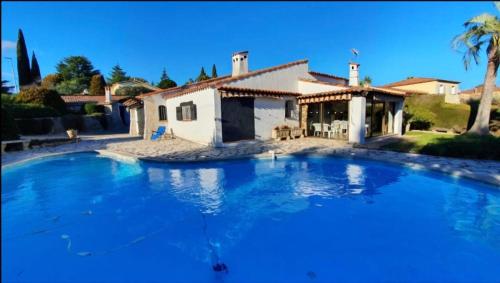 Villa de charme, vue sur mer