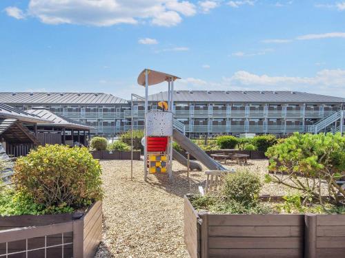Jardín al aire libre en Inviting holiday home in Fanø