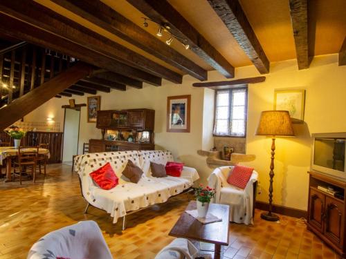 Χώρος καθιστικού στο Maison de campagne avec cheminée, terrasse et jardin près de Sarlat - FR-1-616-31