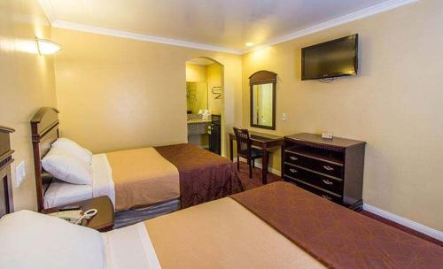 Gallery image of Carlton Motor Lodge in Los Angeles