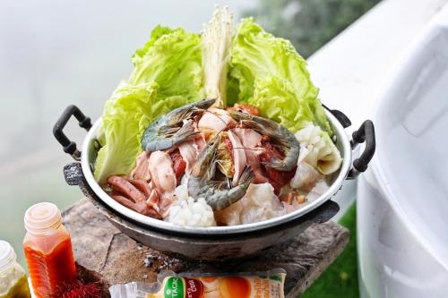 Makanan di atau berdekatan homestay