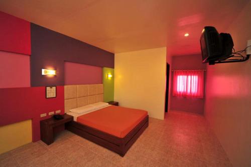 Katil atau katil-katil dalam bilik di Hollywood Drive-In Hotel
