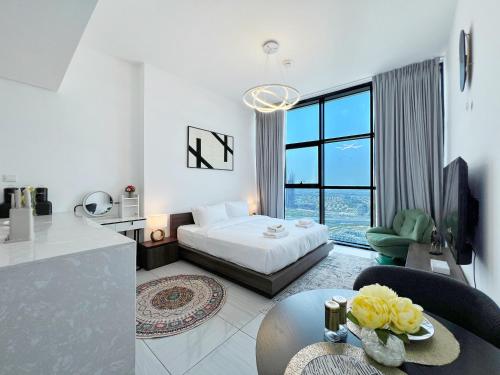 Modern Studio with Stunning City Views