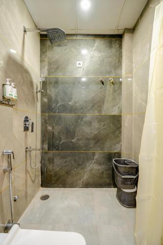 Bagno di Lime Tree Hotel - Near Medanta Hospital