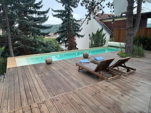 Πισίνα στο ή κοντά στο Prague Luxury Apartment & Spa