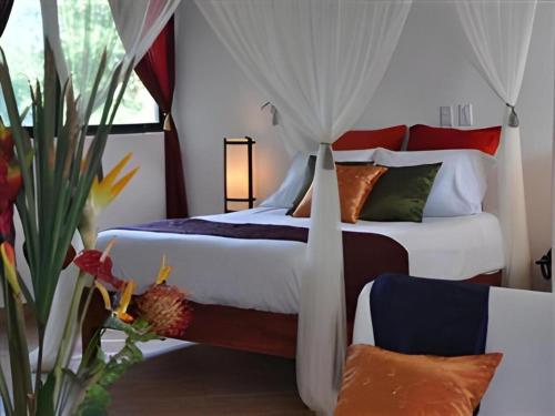 Letto o letti in una camera di Flamingo Hotel
