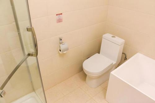 Koupelna v ubytování Mika Hotel
