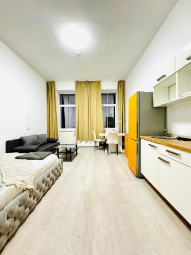 Studio with Kitchen, 7 Minutes from Ottakring