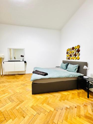 Affordable Apartment, 4 Minutes from Stadthalle and U6 Metro
