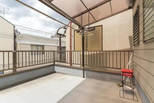 7min Walk from Kujo Station For 7 Guests
