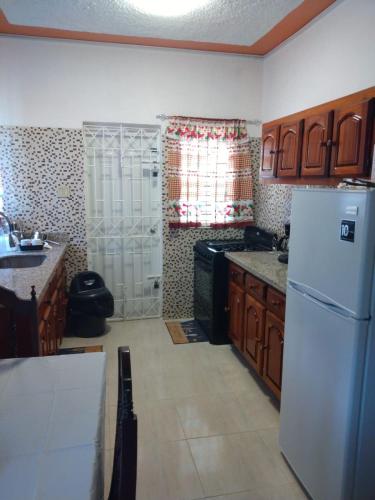 Gallery image of Ensom Escape in Spanish Town