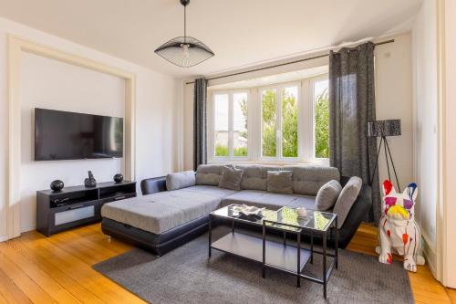Appartement de Prestige au centre climatisé avec jardin privé