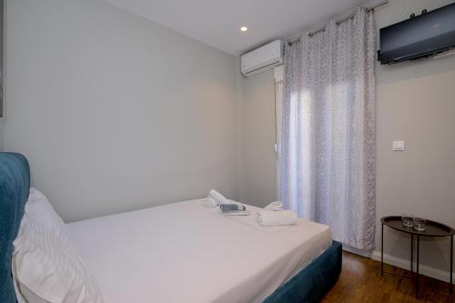 Mint - Lux Apt 1