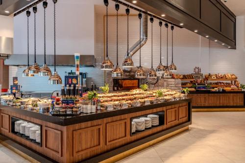 Mad på hotellet eller i nærheden