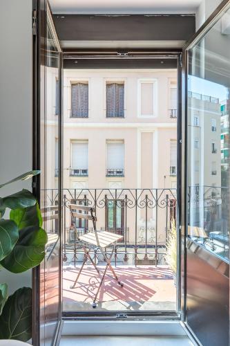 Piso a estrenar con balcon