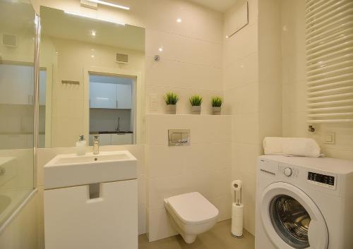 Koupelna v ubytování Studio Targówek