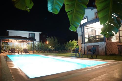 صورة لـ Banana Tree, Happy Tree Houses في دالامان