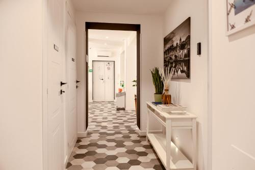 Flora Guest House photo 53