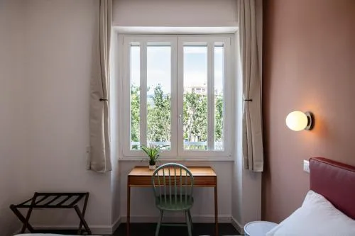 Flora Guest House photo 12