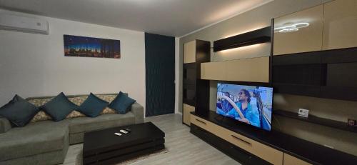 TV a/nebo společenská místnost v ubytování Genial Residence 1