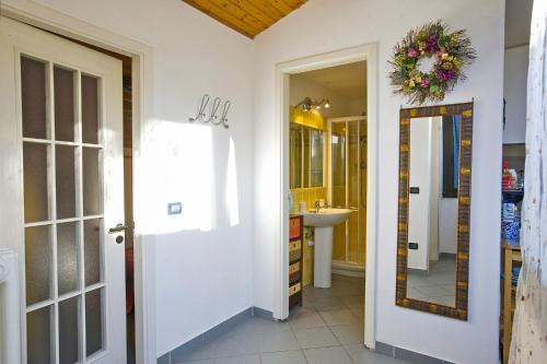 Φωτογραφία από το άλμπουμ του Bilocale Pieggio σε Oggebbio