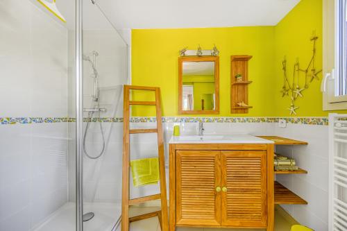 Ένα μπάνιο στο Chambres d'hotes La Cote D'Argent