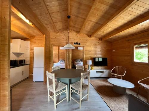 Cucina o angolo cottura di HolaCamp Albufeira