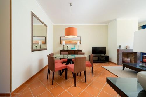 Vila Sol F5 W Golf and Pool Apartment