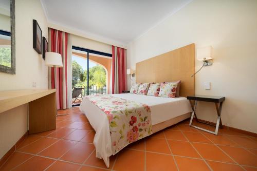 Vila Sol F5 W Golf and Pool Apartment