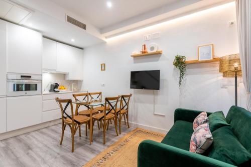 Francos Terraza Olehousing