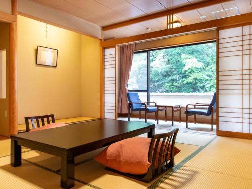 Istumisnurk majutusasutuses Shikanoyu Hotel