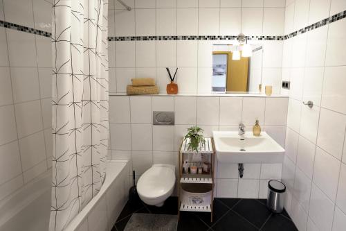 Ένα μπάνιο στο Boardinghouse am Rosensee