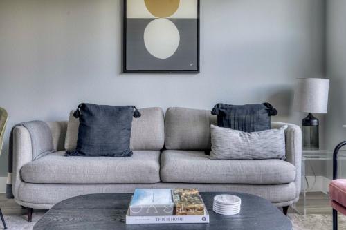 Φωτογραφία από το άλμπουμ του Blueground Austin pool nr Walnut Creek Park ATX-260 στο Ώστιν