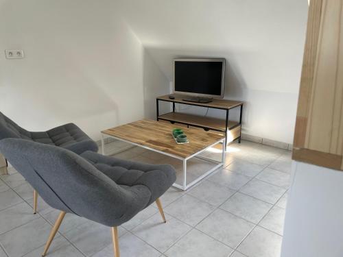 โทรทัศน์และ/หรือระบบความบันเทิงของ Petit loft