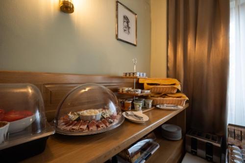 Hrana v oz. blizu hotela