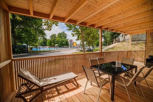 Premium Mobile Homes with thermal riviera tickets