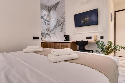 Athens Marble - Intimate studio